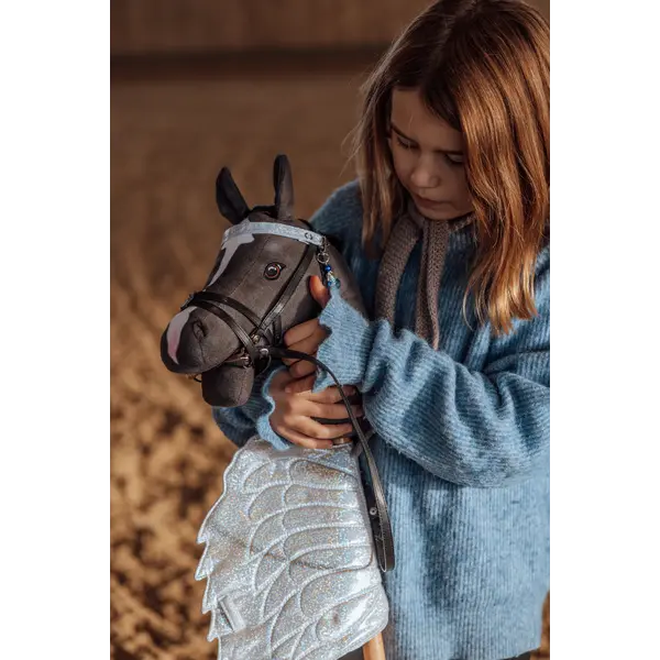 byASTRUP Glinsterende Hobby Horse Set - Zadeldek, Hoofdband & Bedel