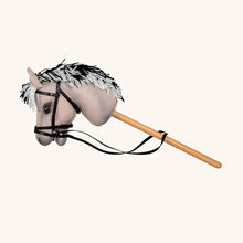 Stokpaard Luna - Zandkleurig Fjordpaard met Witte Bles - Dierenshop Lady