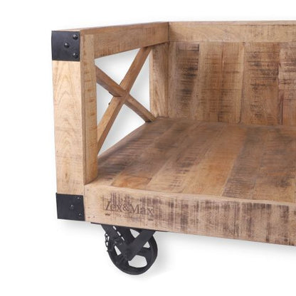 Lex & Max Divan Bari