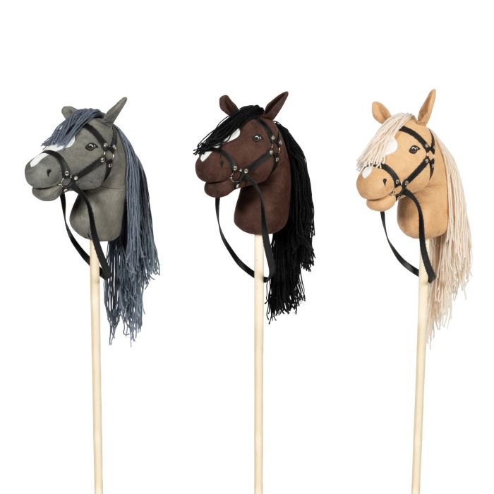 BYASTRUP HOBBY HORSE STOKPAARD MET HOOFDSTEL EN BIT